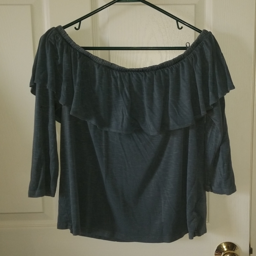 American Eagle Off the Shoulder Top